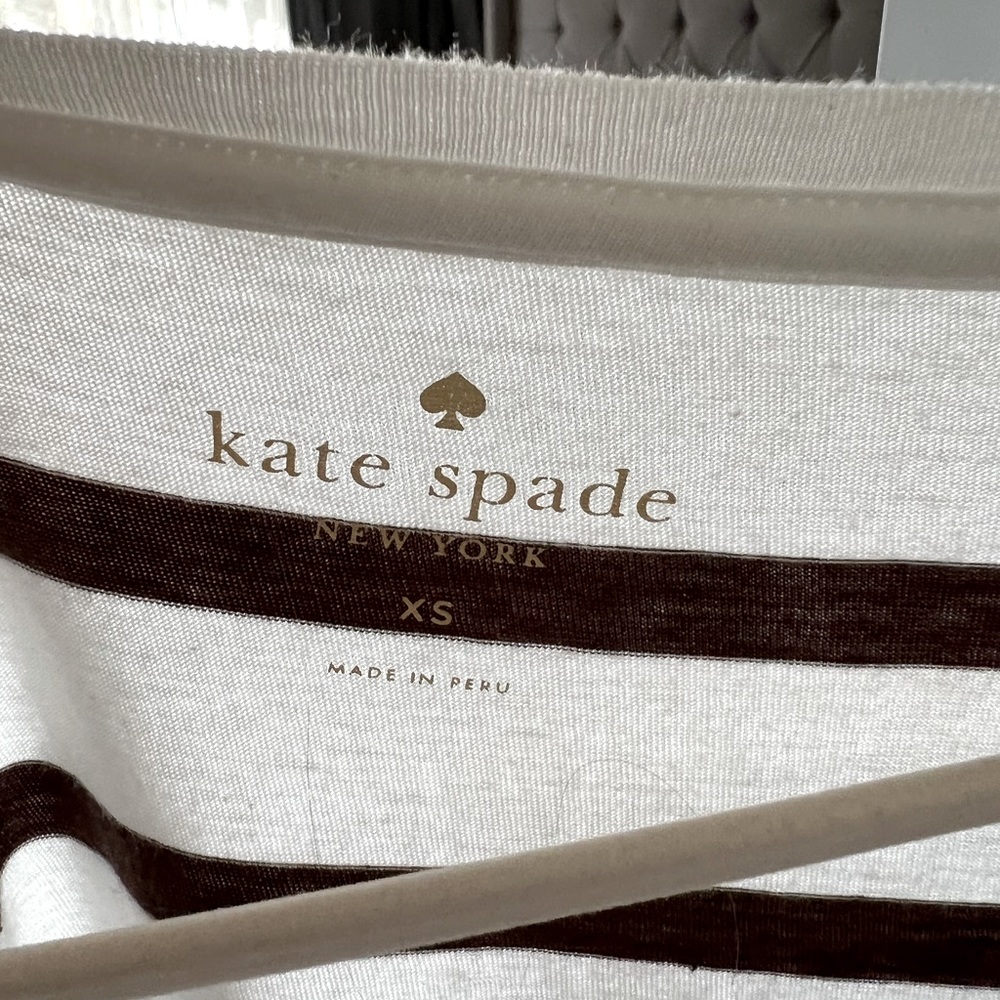 Kate spade striped tshirt with parrot.